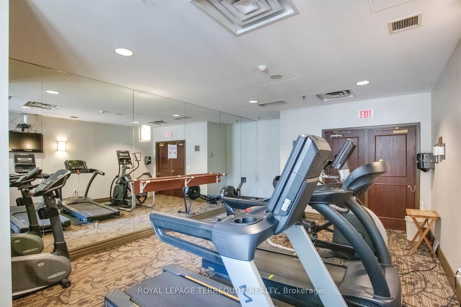 20 Olive Avenue, Unit PH07 thumbnail 29