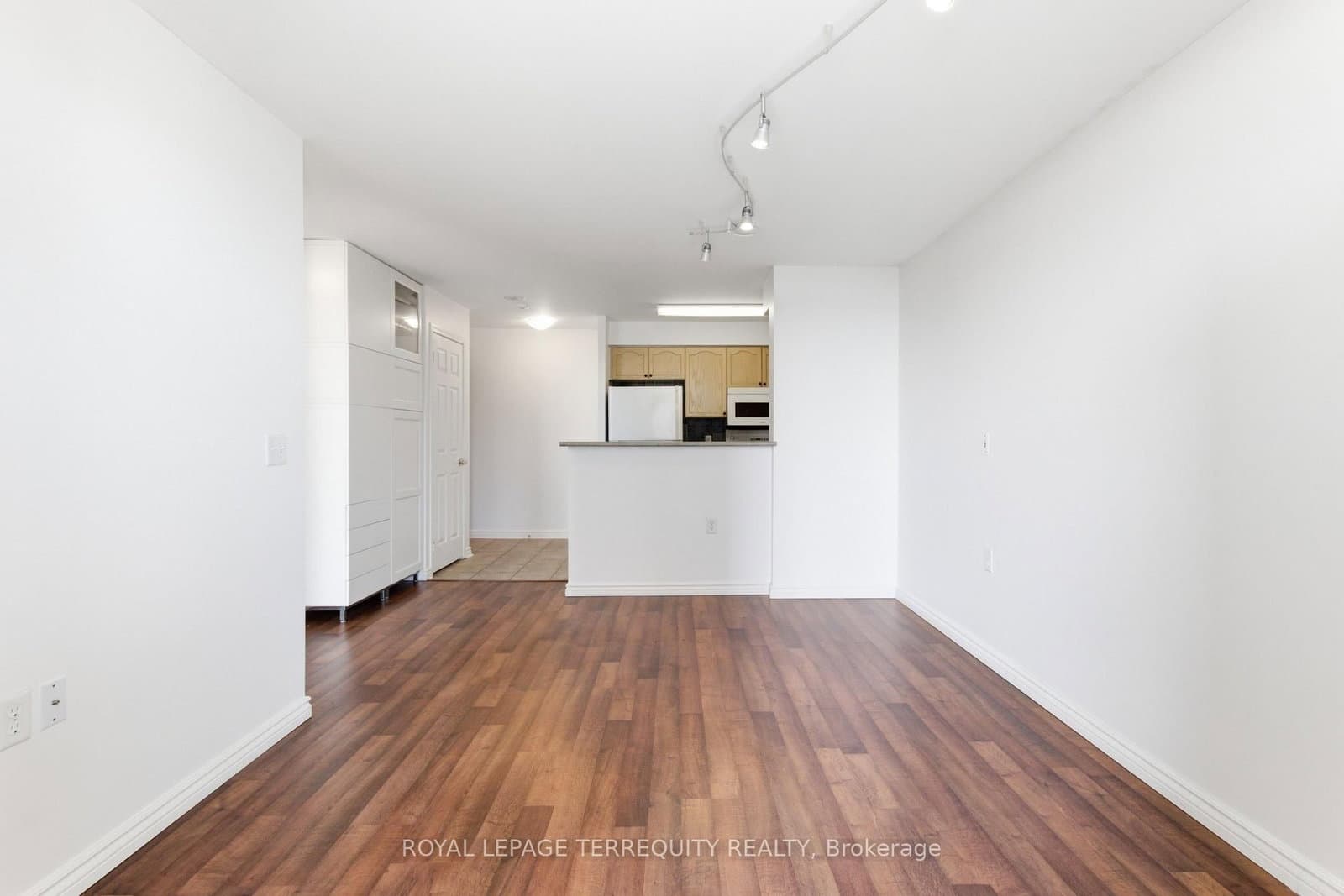 20 Olive Avenue, Unit PH07 thumbnail 8