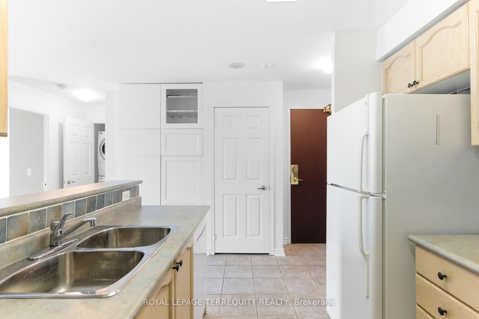 20 Olive Avenue, Unit PH07 thumbnail 9