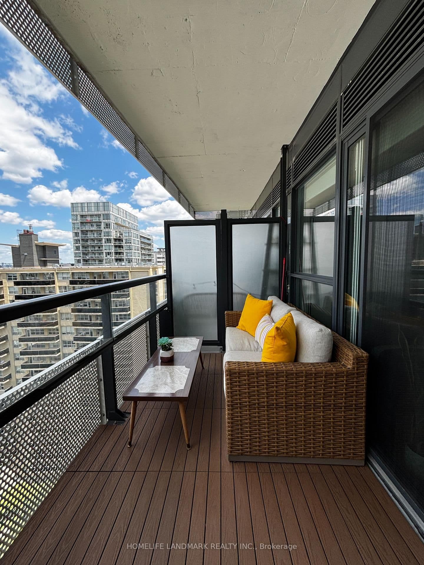 11 Lillian Street, Unit 1408 thumbnail 18
