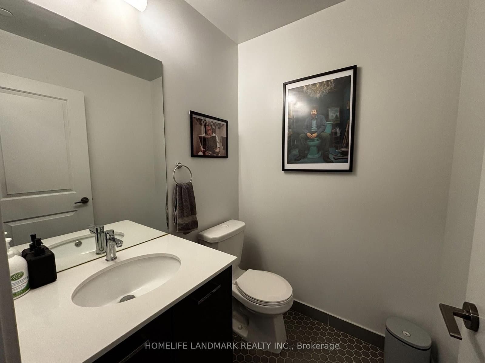 11 Lillian Street, Unit 1408 thumbnail 6