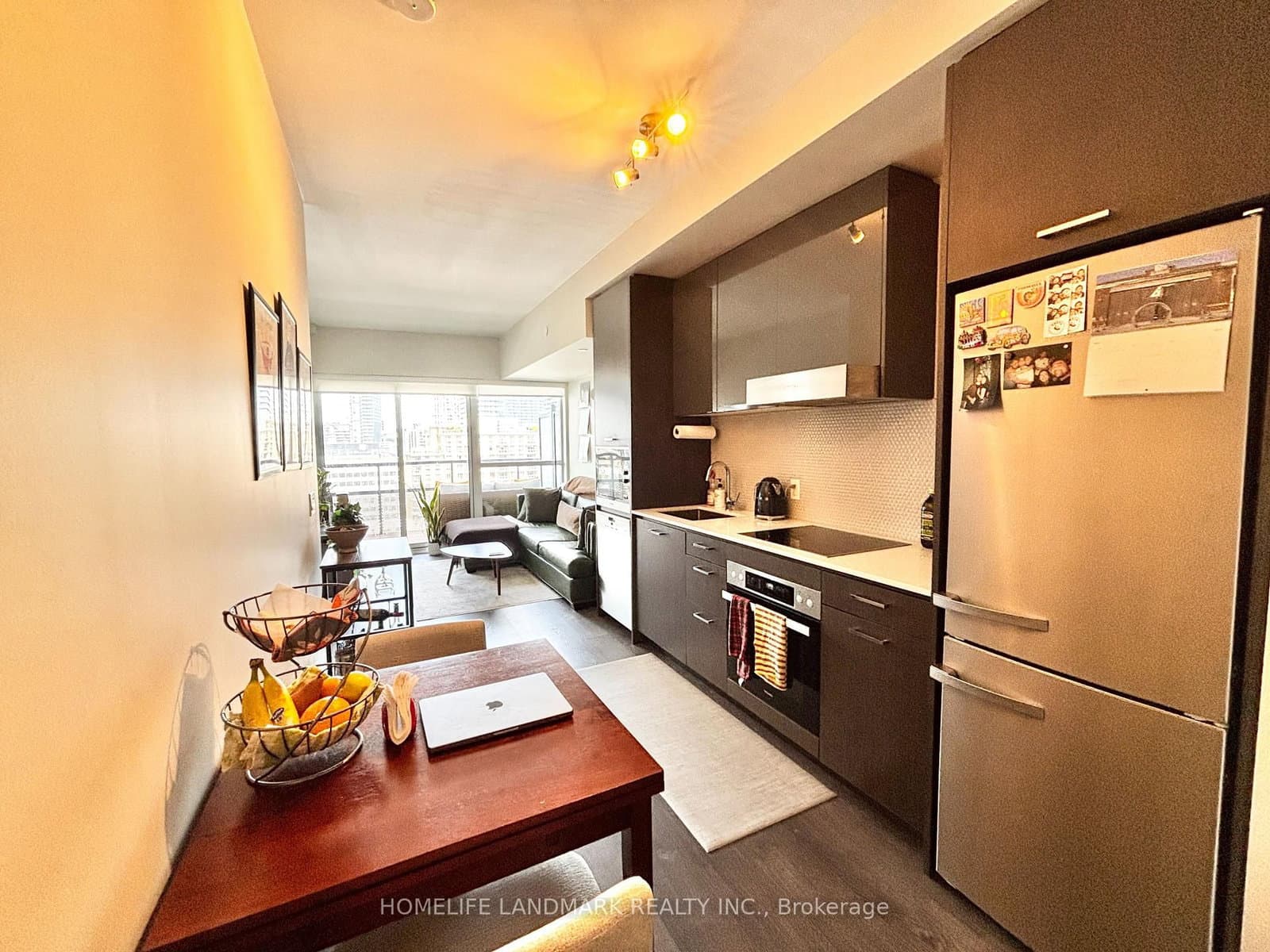 11 Lillian Street, Unit 1408 thumbnail 8
