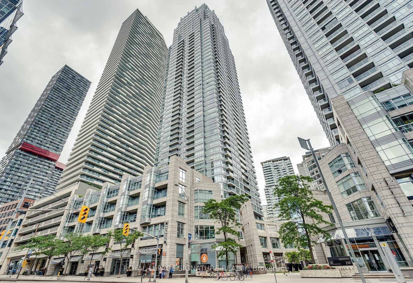2191 Yonge Street, Unit 910 - Image 1