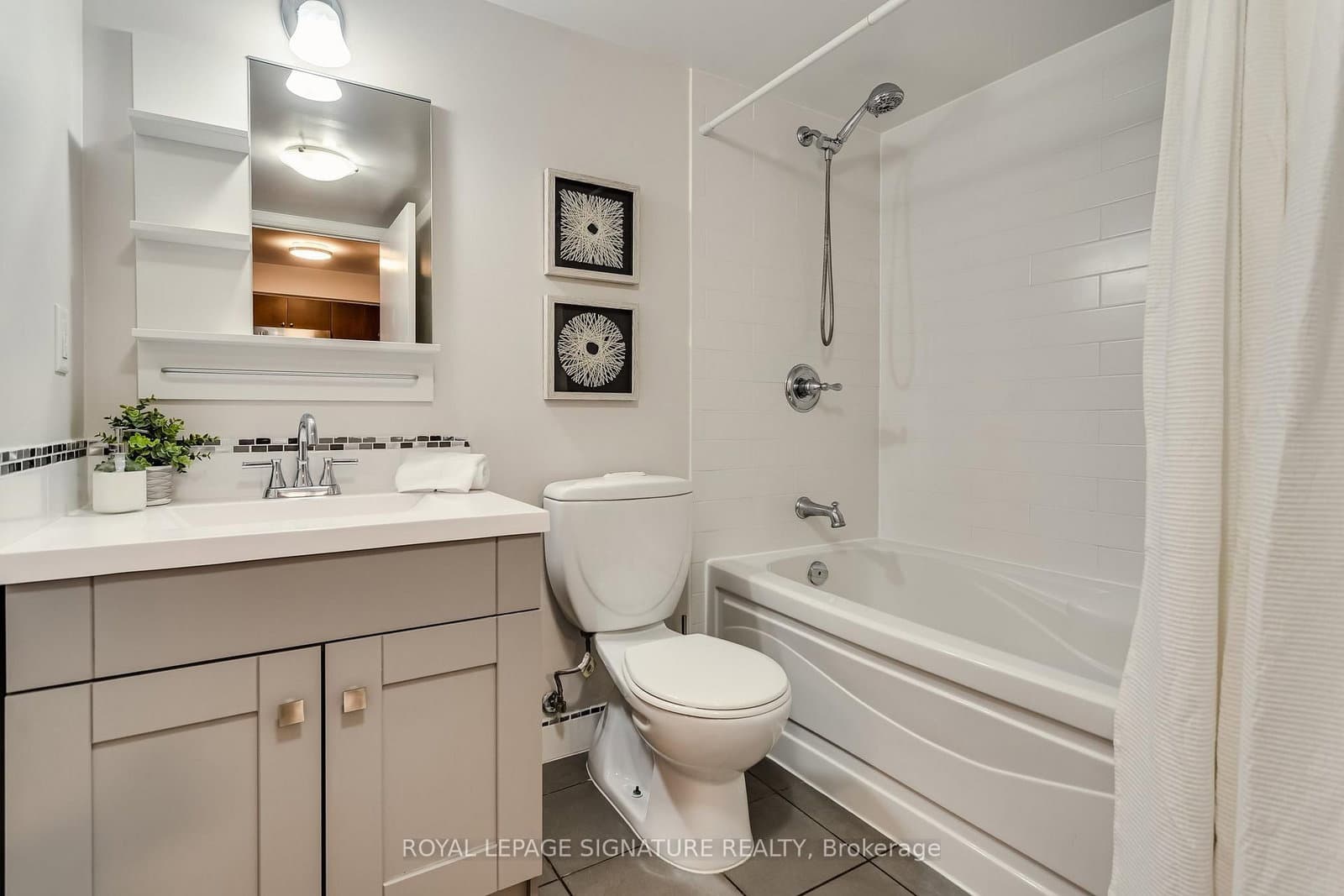2191 Yonge Street, Unit 910 thumbnail 25