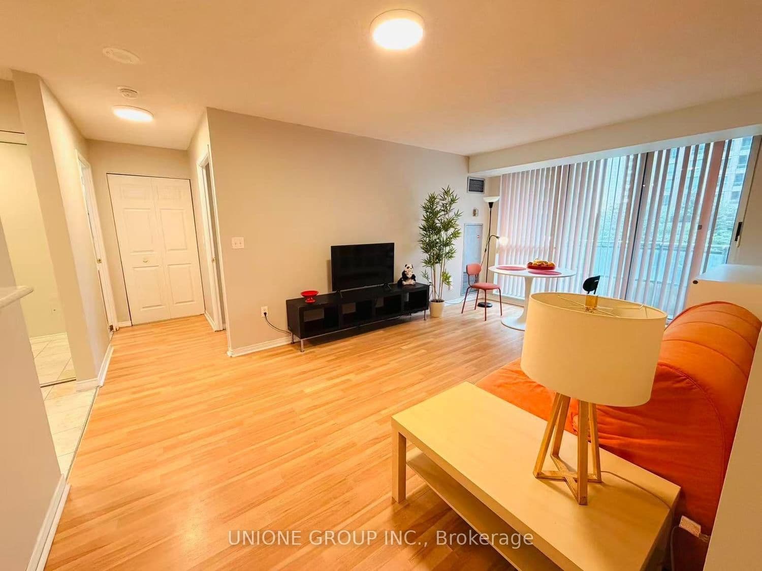 8 PEMBERTON Avenue, Unit 506 thumbnail 11