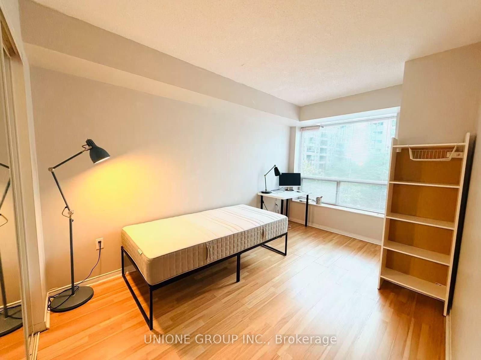 8 PEMBERTON Avenue, Unit 506 thumbnail 12