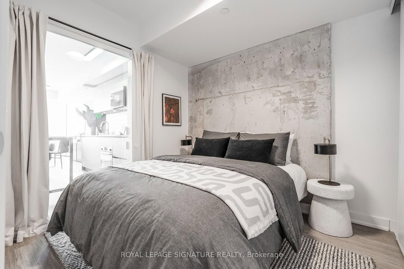 47 Mutual Street, Unit 605 thumbnail 14