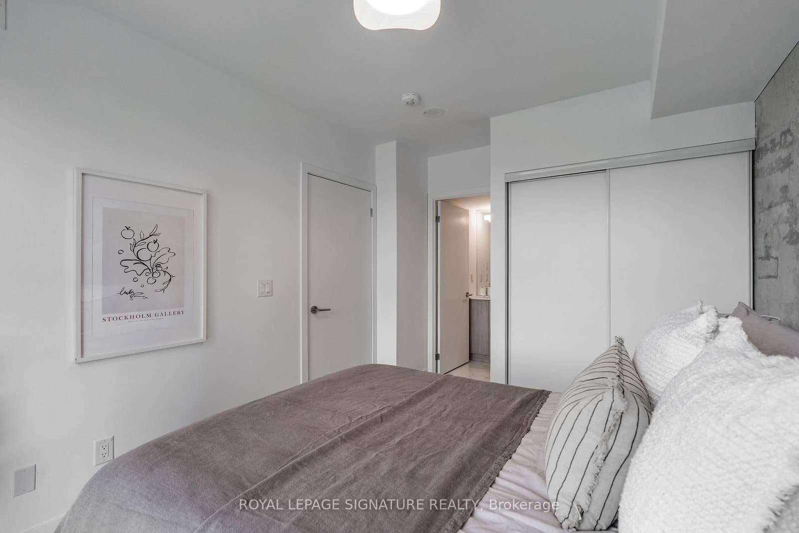 47 Mutual Street, Unit 605 thumbnail 17