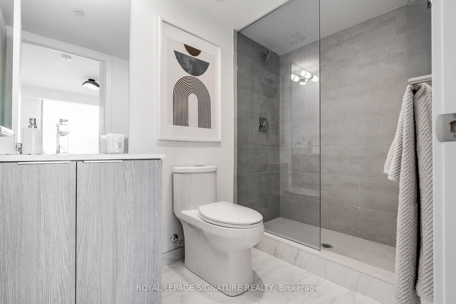 47 Mutual Street, Unit 605 thumbnail 18