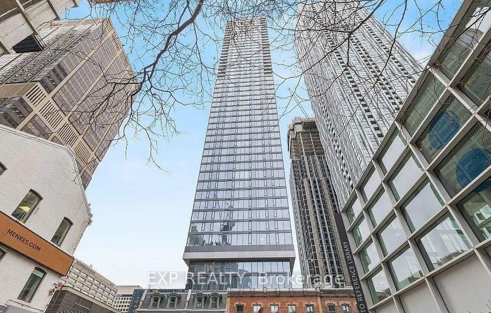 8 Cumberland Street, Unit 3707 thumbnail 2