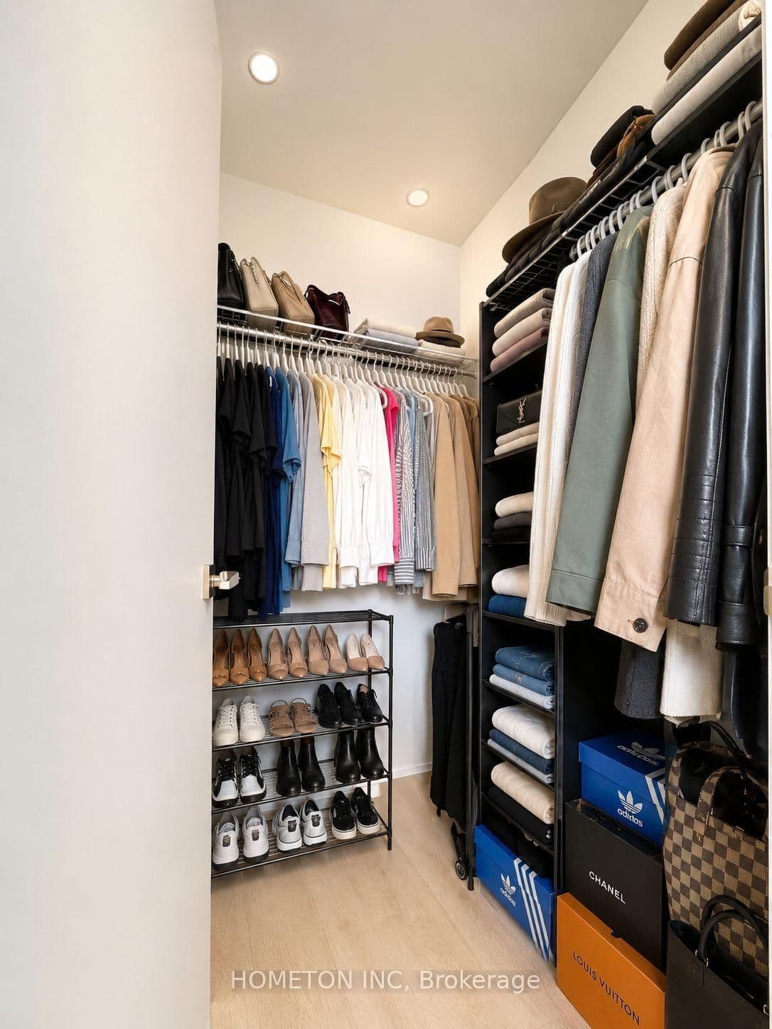 33 Frederick Todd Way, Unit 817 thumbnail 20