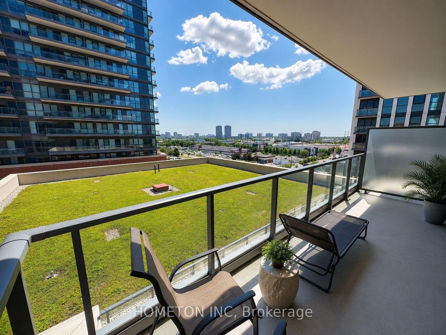 33 Frederick Todd Way, Unit 817 thumbnail 7