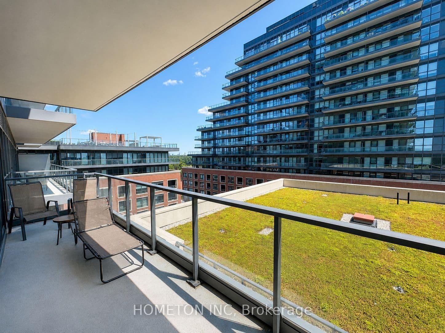 33 Frederick Todd Way, Unit 817 thumbnail 8