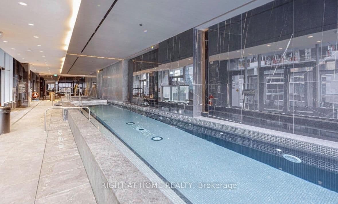 11 Yorkville Avenue, Unit 2113 thumbnail 33
