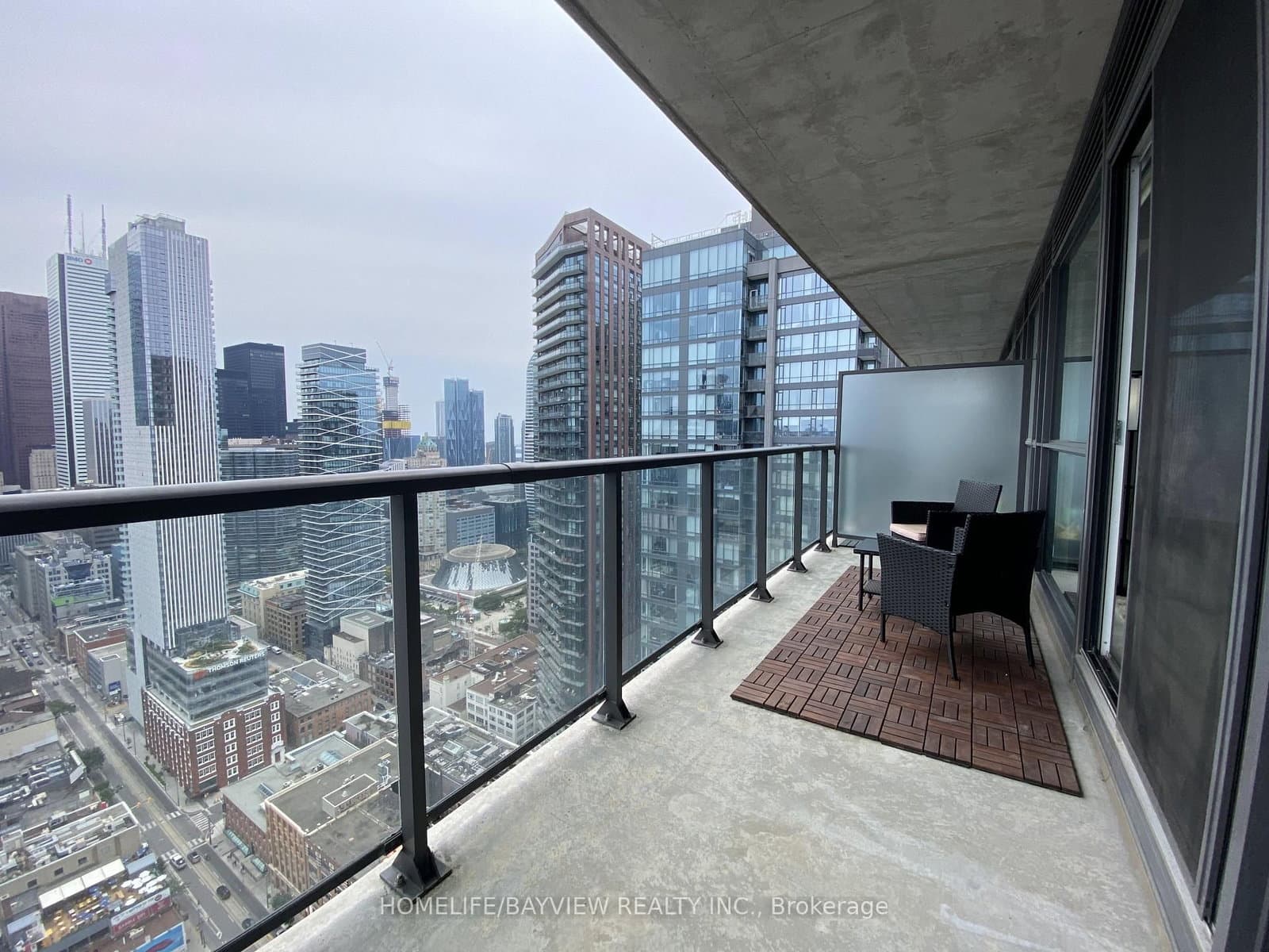 290 Adelaide Street W, Unit 3707 thumbnail 12