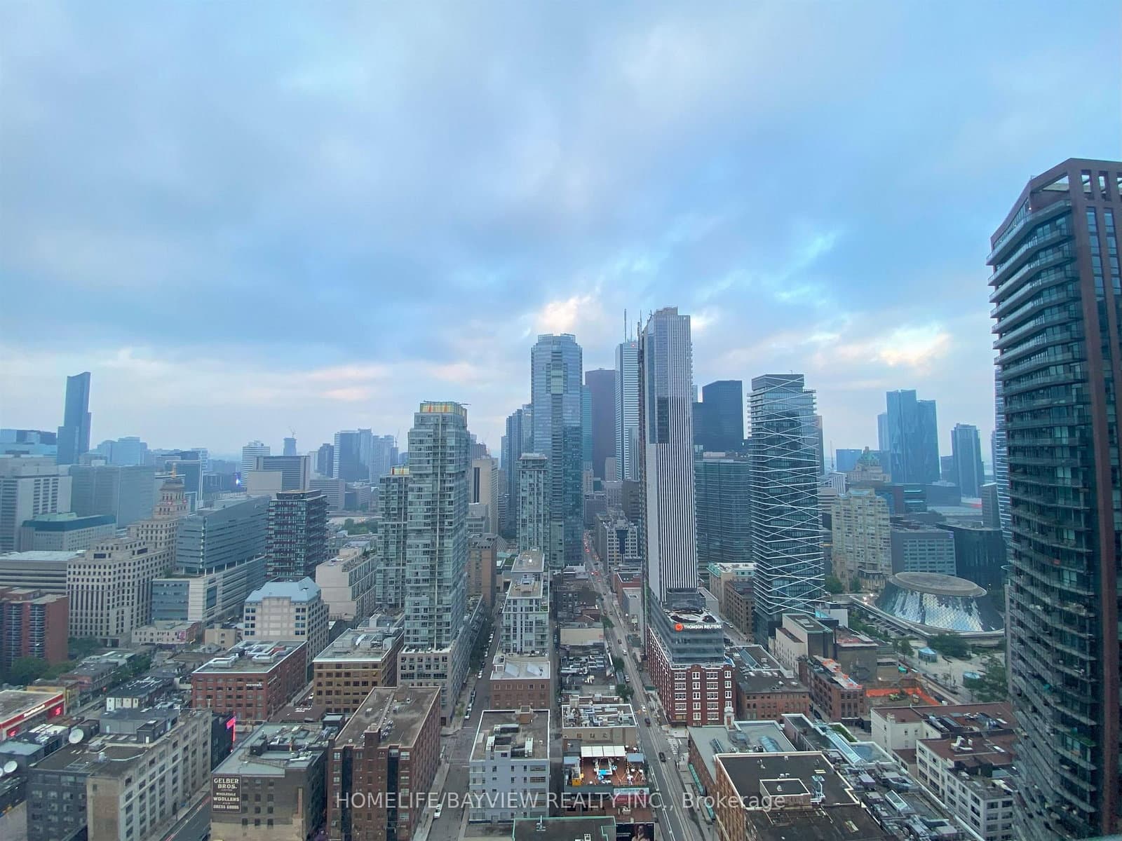 290 Adelaide Street W, Unit 3707 thumbnail 2