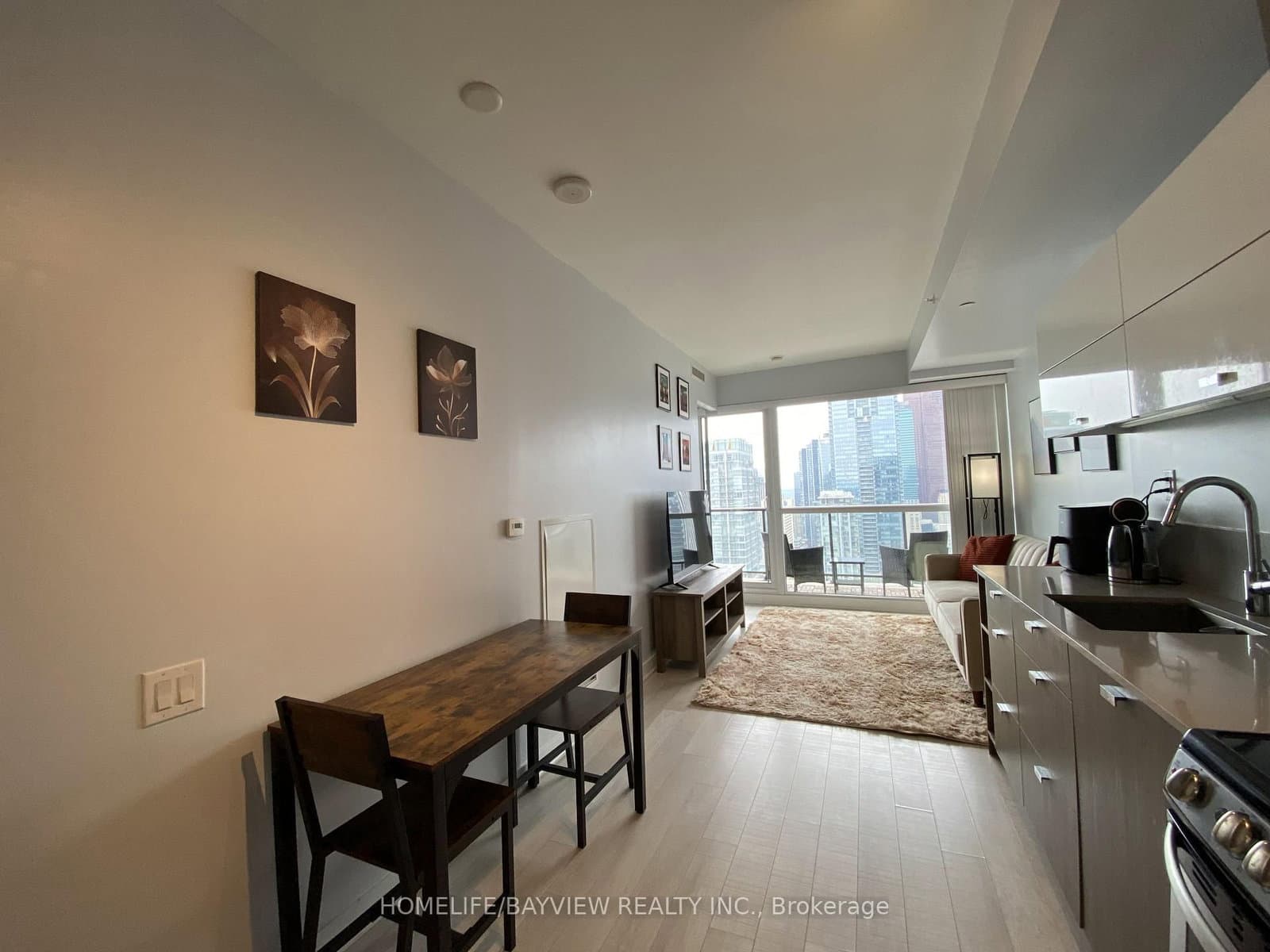 290 Adelaide Street W, Unit 3707 thumbnail 5