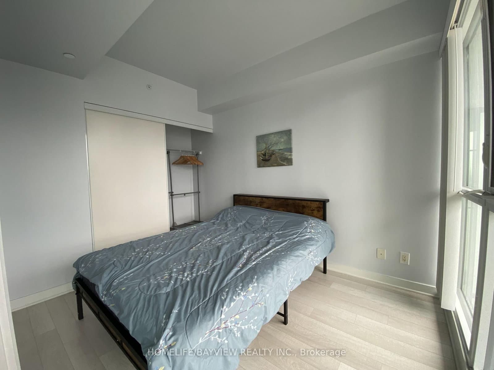 290 Adelaide Street W, Unit 3707 thumbnail 7