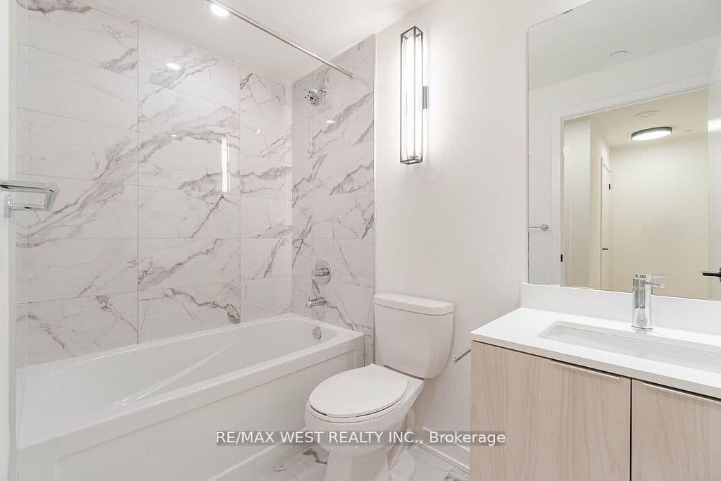 123 Portland Street, Unit 403 thumbnail 26