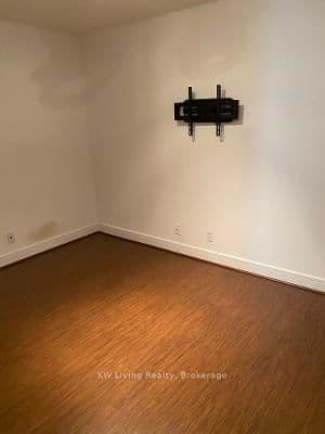 112 George Street, Unit Th102 thumbnail 11