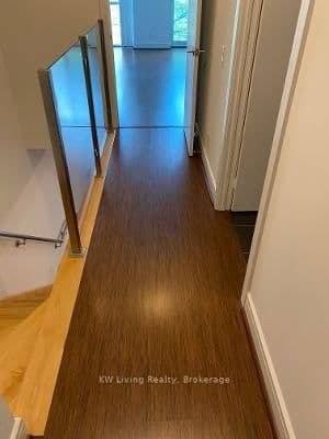 112 George Street, Unit Th102 thumbnail 12
