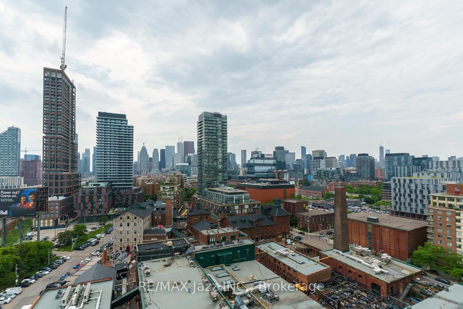 70 Distillery Lane, Unit 1409 thumbnail 14