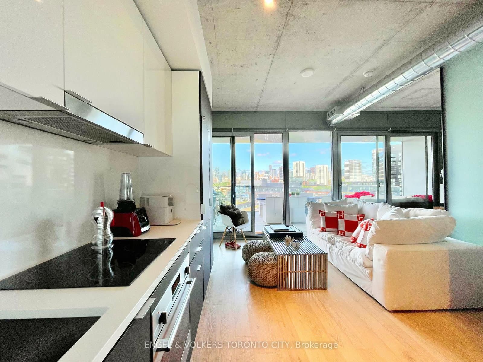 170 Bayview Avenue, Unit 1004 thumbnail 13