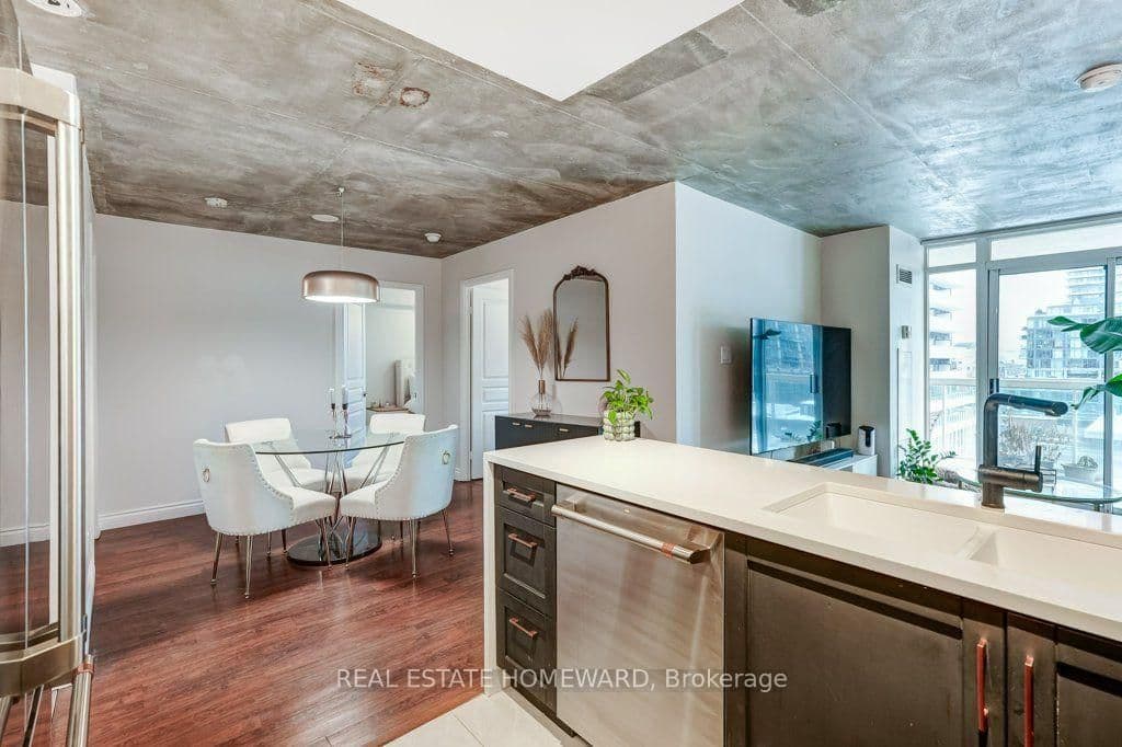 323 E Richmond Street, Unit 1009 thumbnail 13