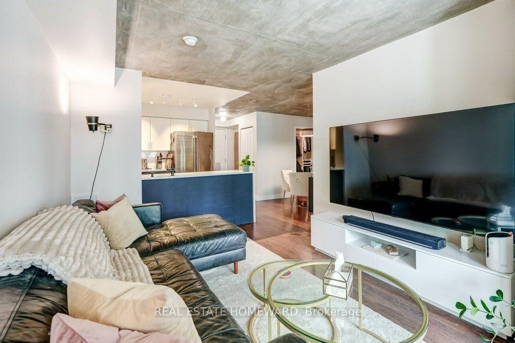 323 E Richmond Street, Unit 1009 thumbnail 21