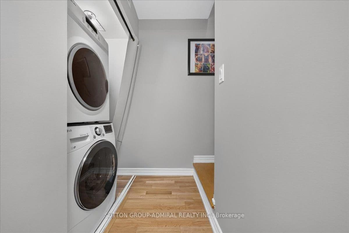 2 Maxwell Street, Unit 202 thumbnail 10