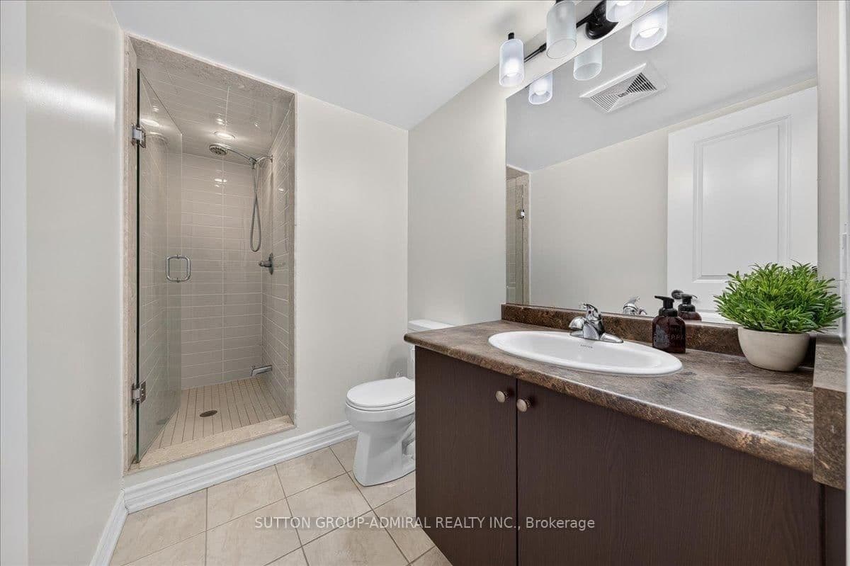 2 Maxwell Street, Unit 202 thumbnail 13