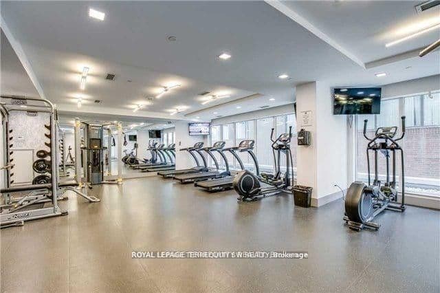 58 Orchard View Boulevard, Unit 902 thumbnail 20