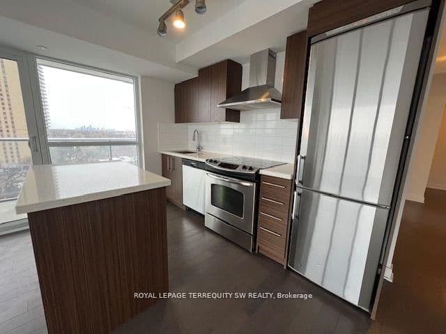 58 Orchard View Boulevard, Unit 902 thumbnail 5