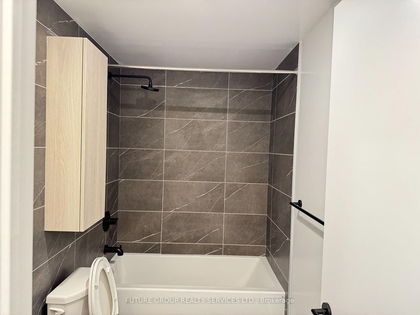 108 Peter Street, Unit 3515 thumbnail 8