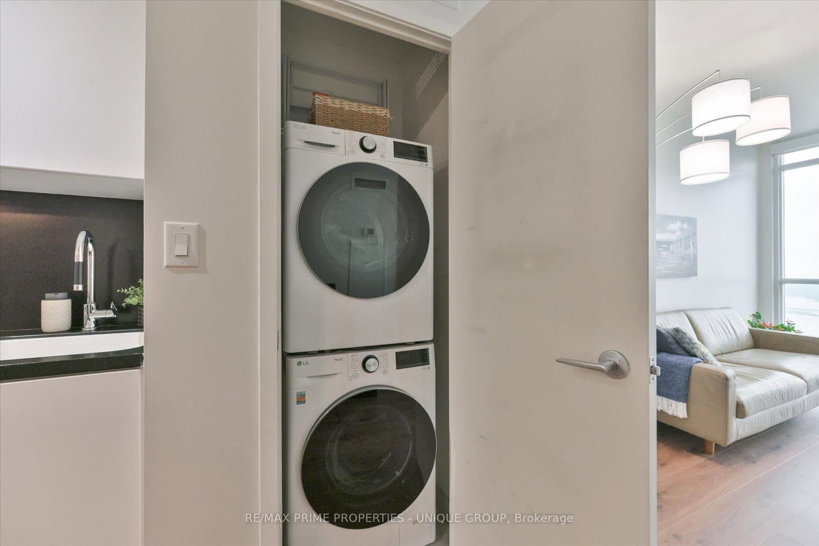 15 Iceboat Terrace, Unit 3508 thumbnail 17