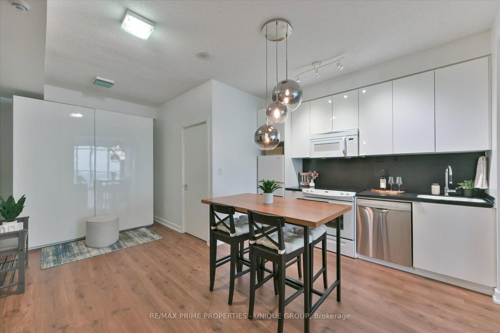 15 Iceboat Terrace, Unit 3508 thumbnail 5