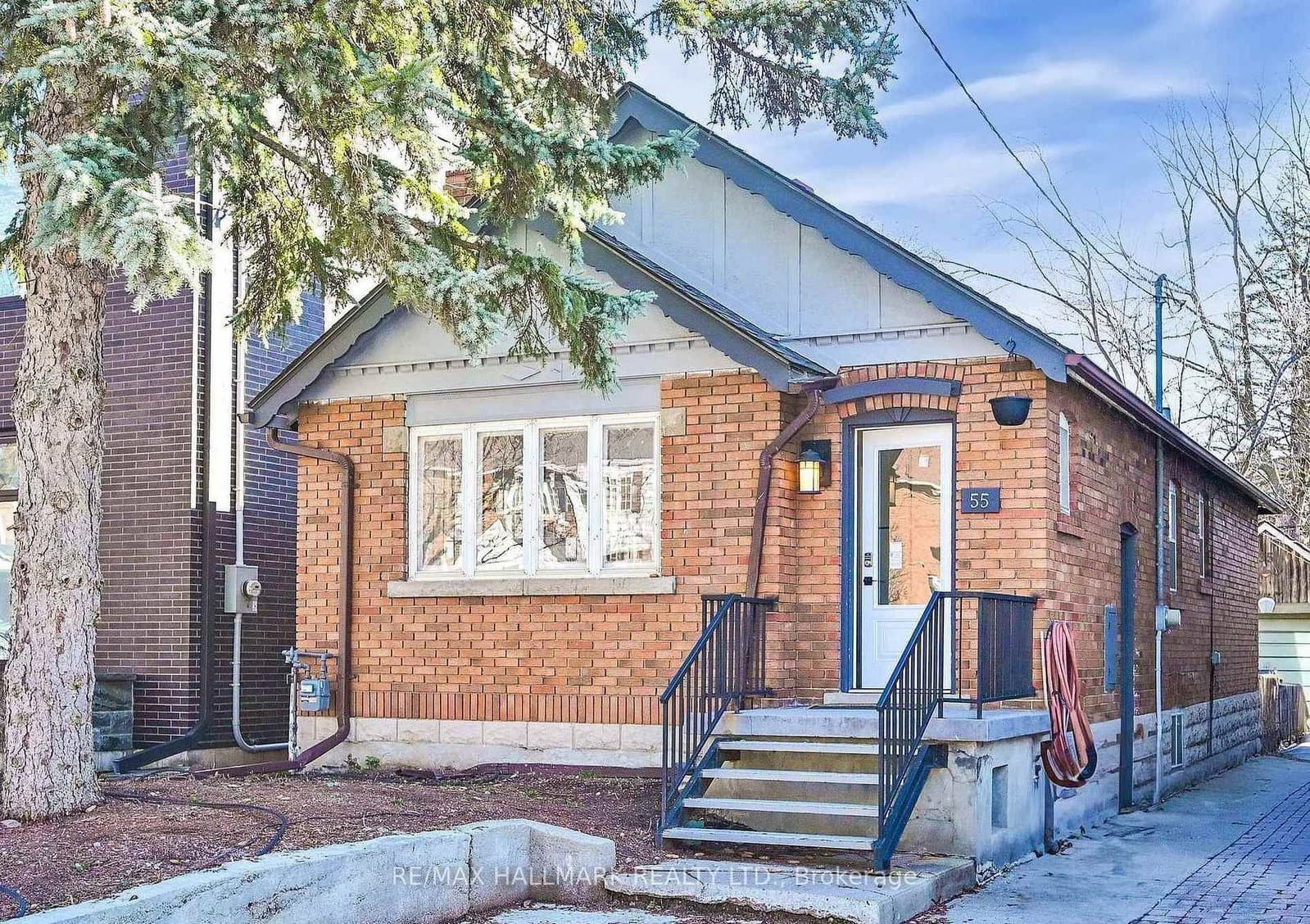 55 Banff Road thumbnail 3