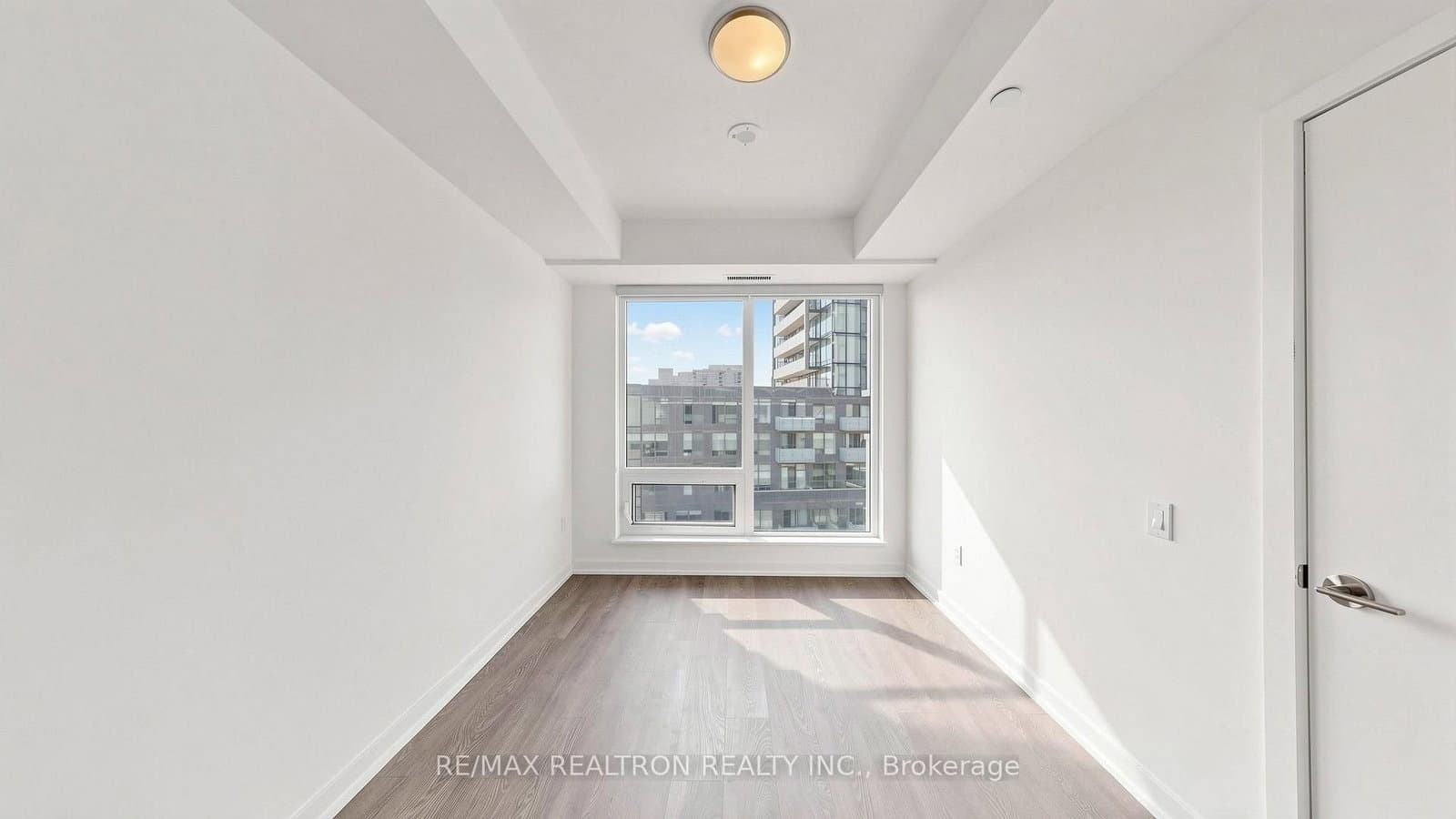 7 Golden Lion Heights, Unit N1105 thumbnail 20