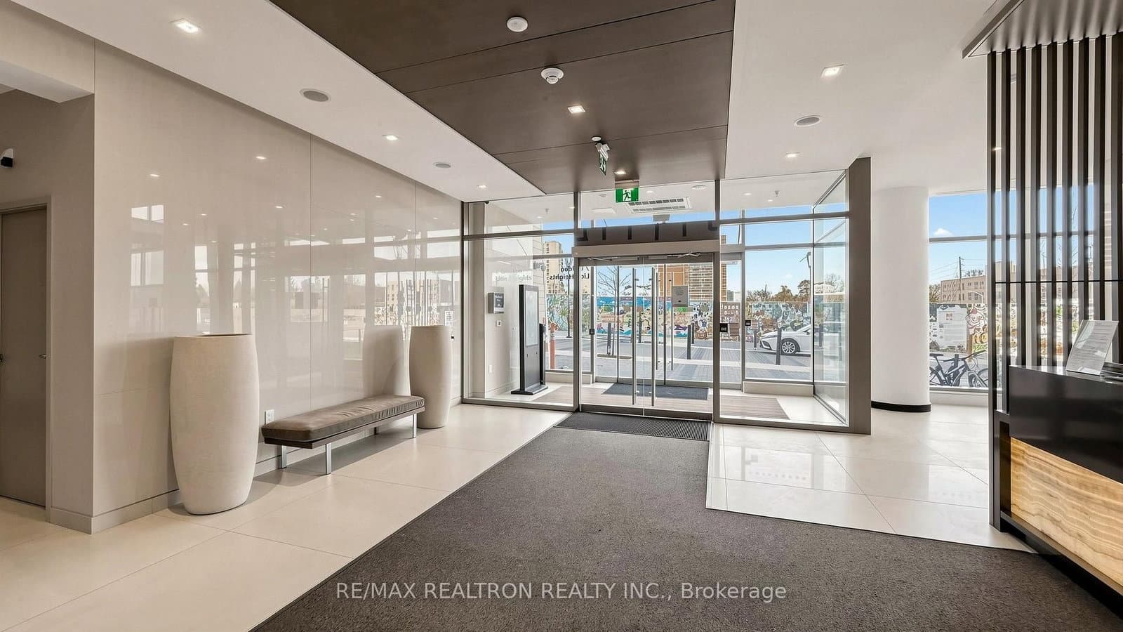 7 Golden Lion Heights, Unit N1105 thumbnail 3