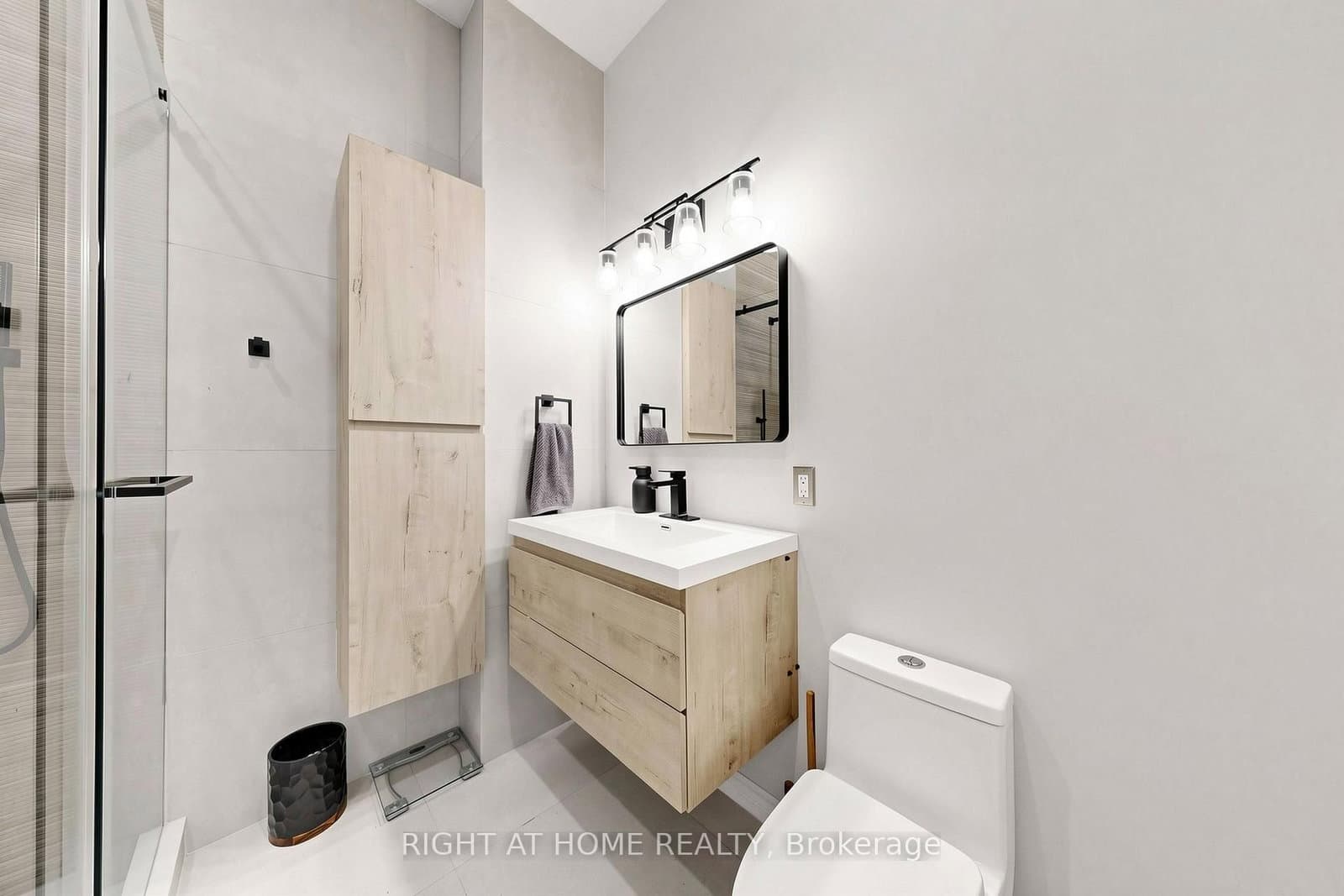 797 Don Mills Road, Unit 1104 thumbnail 27
