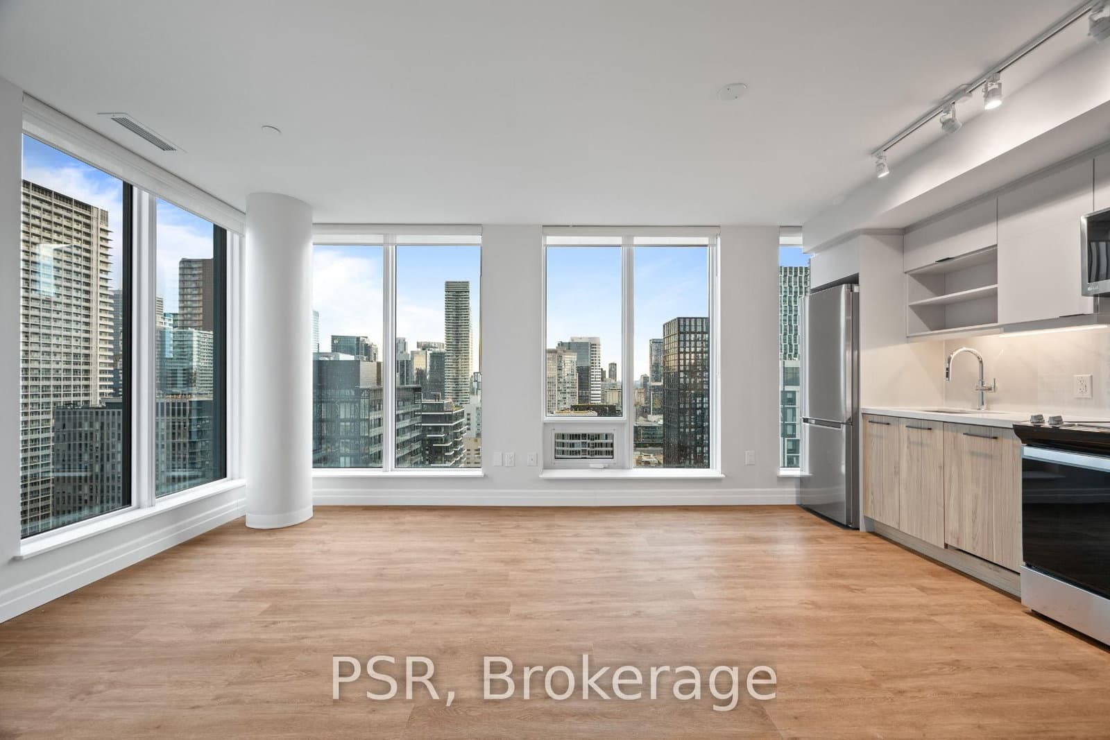 203 Jarvis Street, Unit 3208 thumbnail 2
