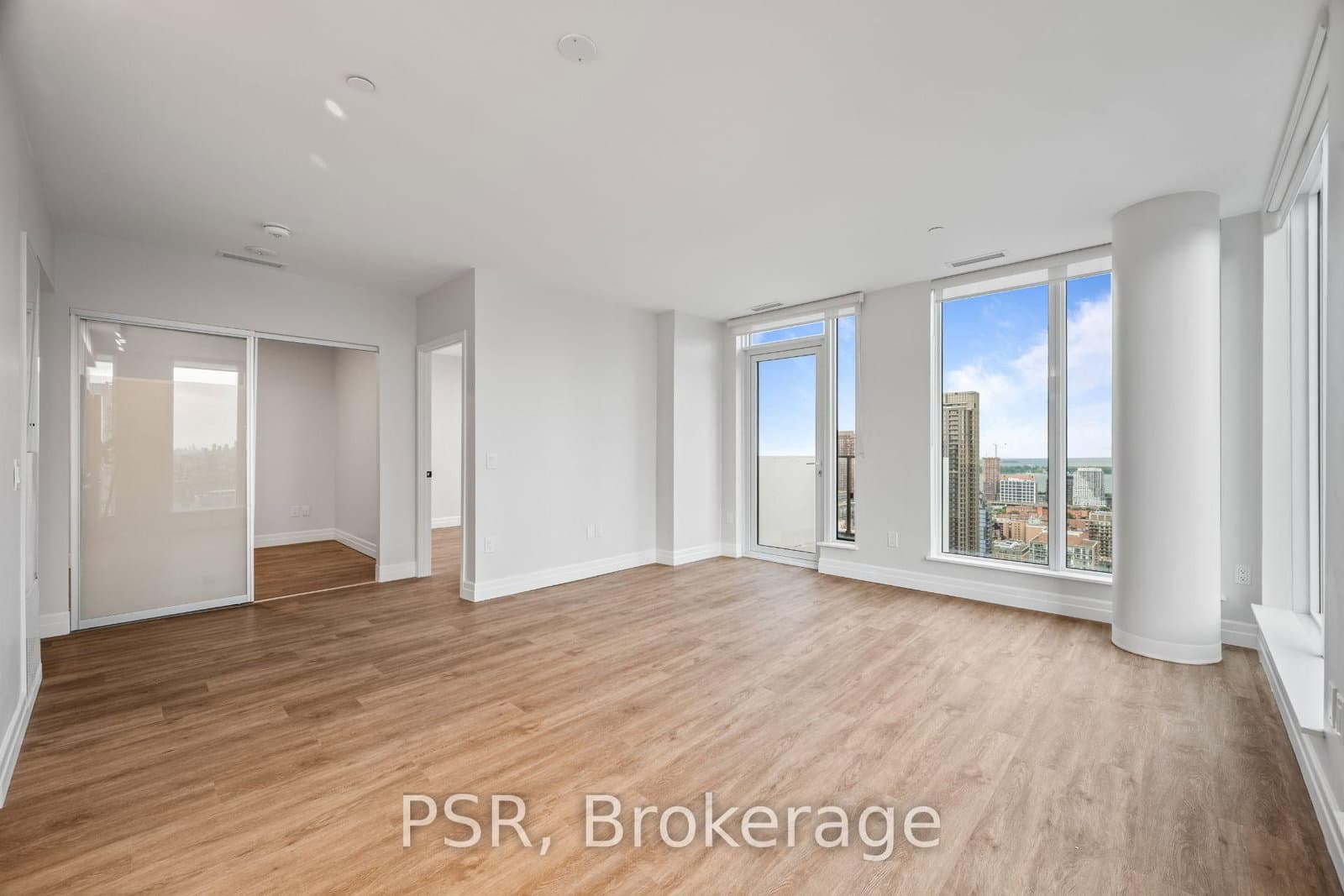 203 Jarvis Street, Unit 3208 thumbnail 6