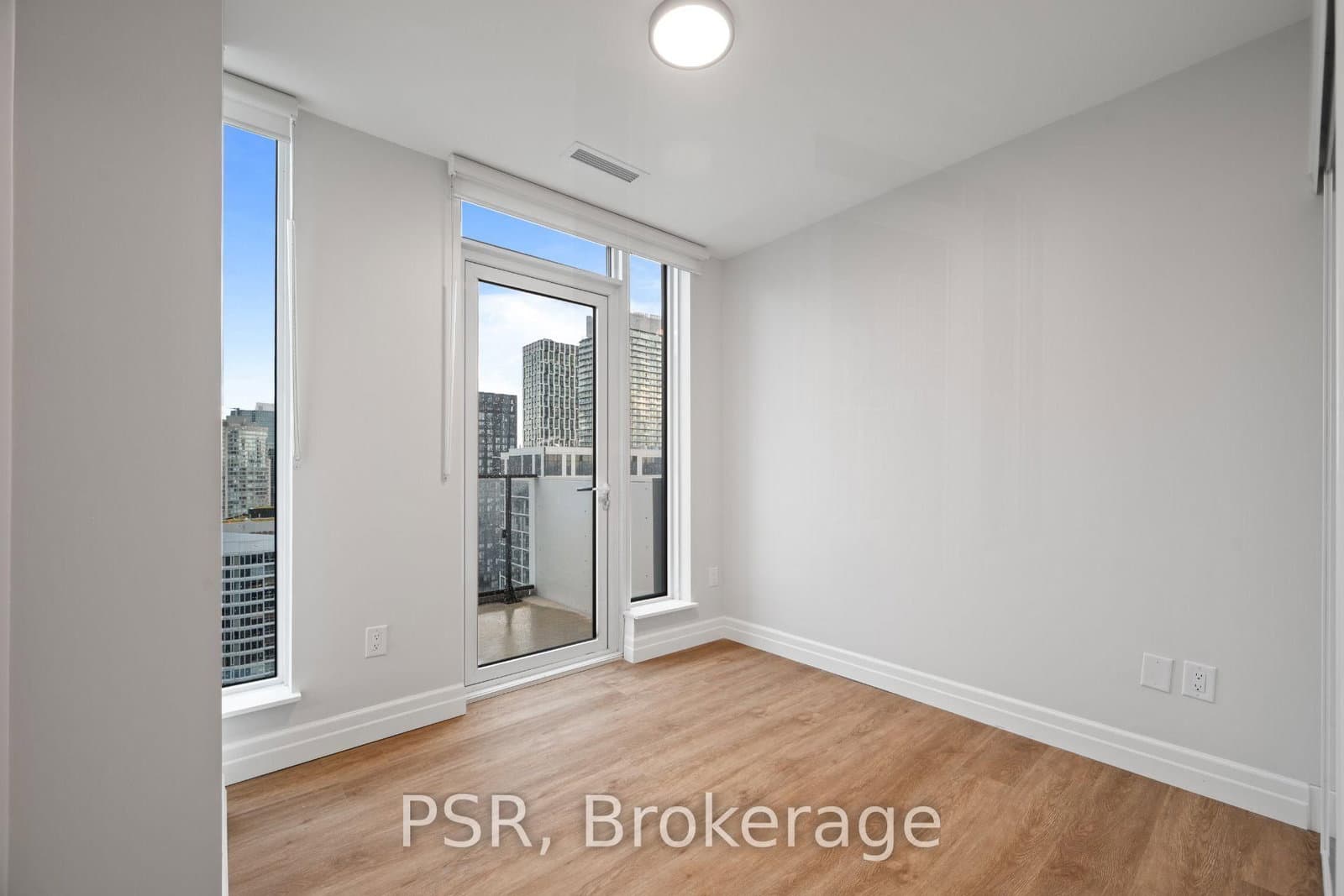 203 Jarvis Street, Unit 3208 thumbnail 7