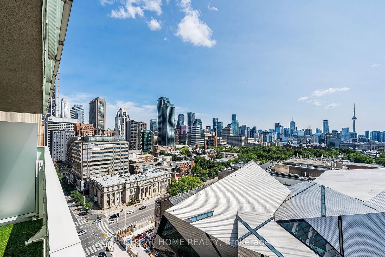 200 Bloor Street W, Unit 1604 thumbnail 34