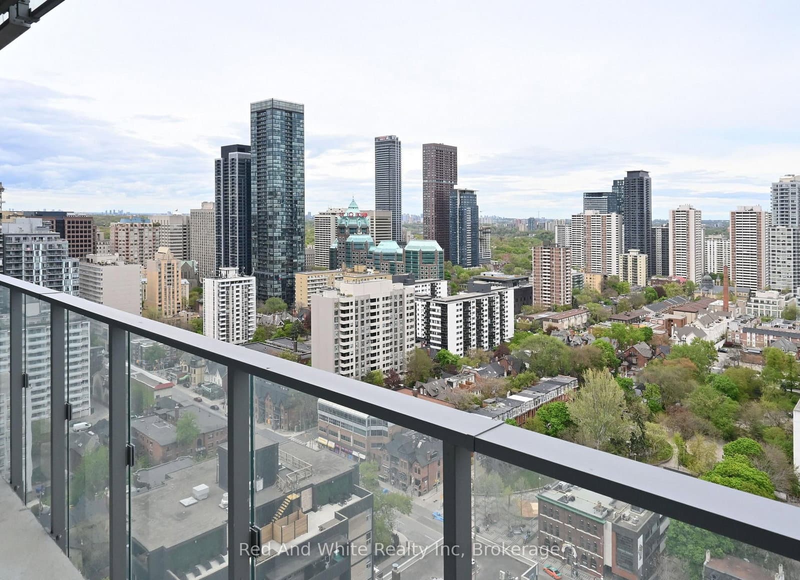 50 Wellesley Street E, Unit 3207 thumbnail 10