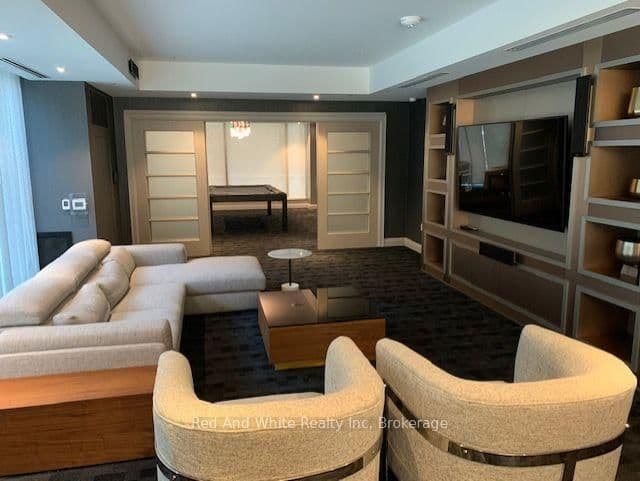 50 Wellesley Street E, Unit 3207 thumbnail 9