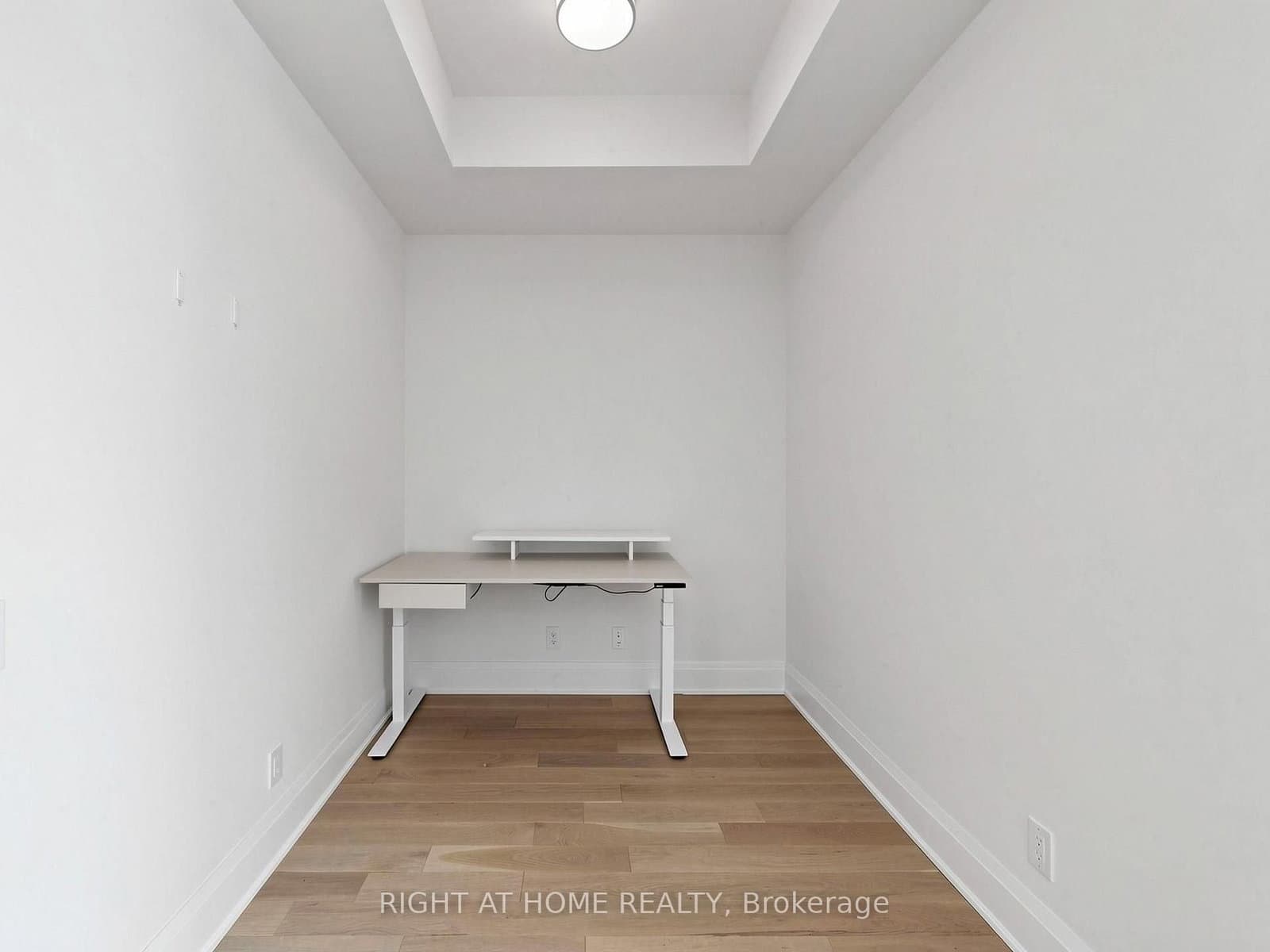 280 Howland Avenue, Unit 615 thumbnail 19