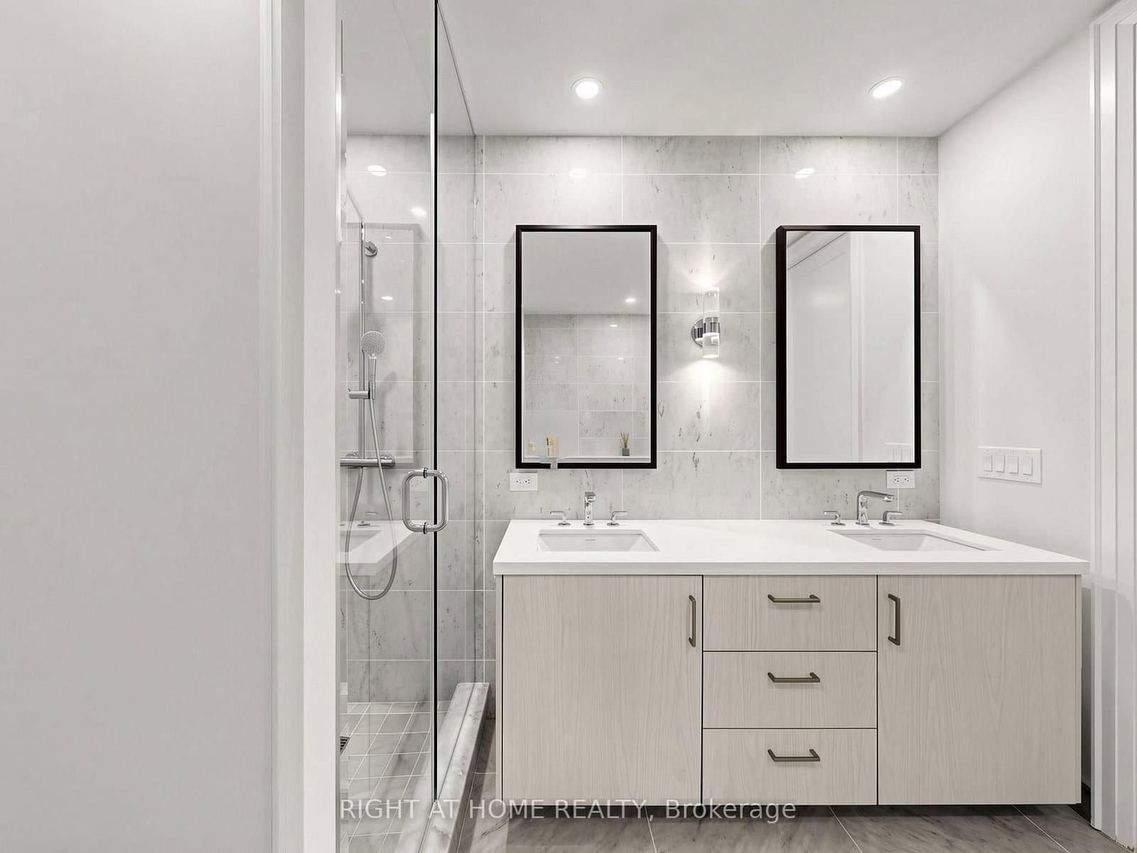 280 Howland Avenue, Unit 615 thumbnail 28