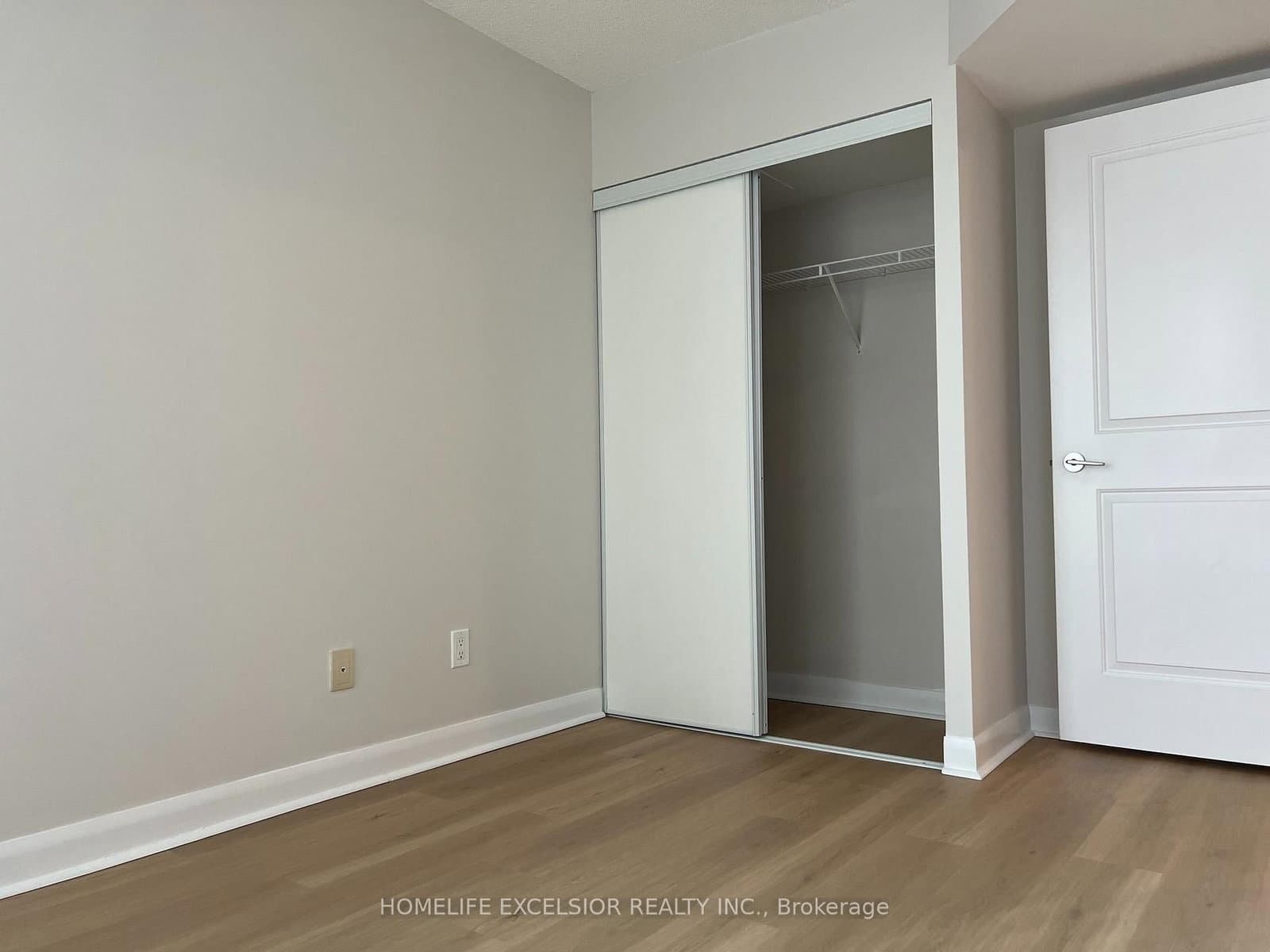 4968 Yonge Street, Unit 1015 thumbnail 5