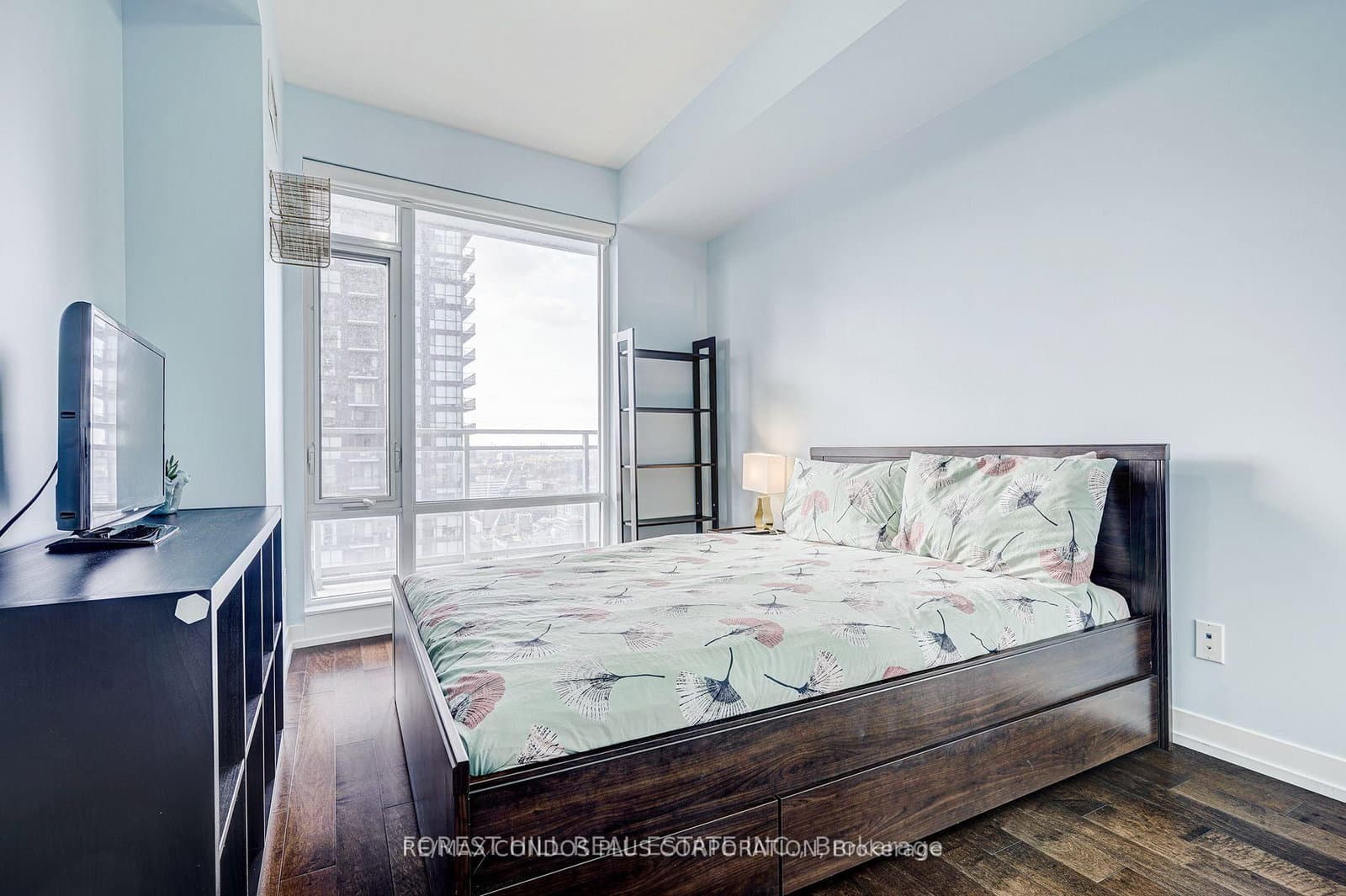 21 Widmer Street, Unit 2912 thumbnail 7